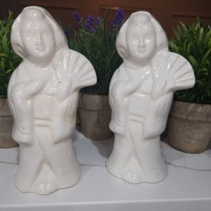 Set of Ceramic White Geisha